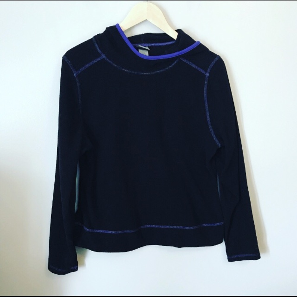 Champion // Women’s // L // black fleece